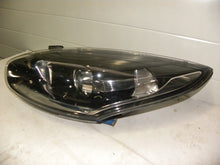 Load image into Gallery viewer, Frontscheinwerfer Renault III 260609865R Links Scheinwerfer Headlight