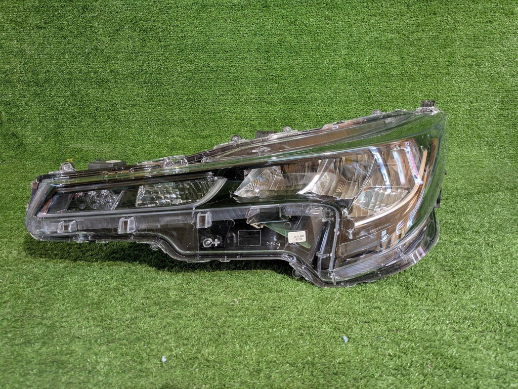 Frontscheinwerfer Toyota Corolla 81150-02S60 Links Scheinwerfer Headlight SCH1710172657qc