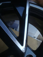 Laden Sie das Bild in den Galerie-Viewer, 1x Alufelge 18 Zoll 7.0&quot; 5x100 39ET 657601025G Skoda Scala Rim Wheel