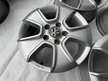 Laden Sie das Bild in den Galerie-Viewer, 4x Alufelge 16 Zoll 6.5" 5x120 62ET Matt Silber 2H0071496 VW Amarok Rim Wheel FEL8427950414id