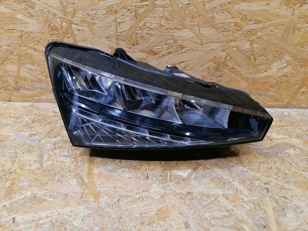 Frontscheinwerfer Skoda Scala 657941016 LED Rechts Scheinwerfer Headlight SCH1039231252xy