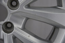 Laden Sie das Bild in den Galerie-Viewer, 1x Alufelge 16 Zoll 6.5" 4x100 37ET Glanz Silber 403008062R Renault Rim Wheel FEL7098851691rp