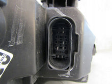 Laden Sie das Bild in den Galerie-Viewer, Frontscheinwerfer VW Polo 2G1941035F LED Links Scheinwerfer Headlight SCH3076149824al