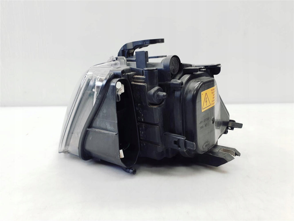 Frontscheinwerfer Audi Q3 8U0941031 Xenon Ein Stück (Rechts oder Links)