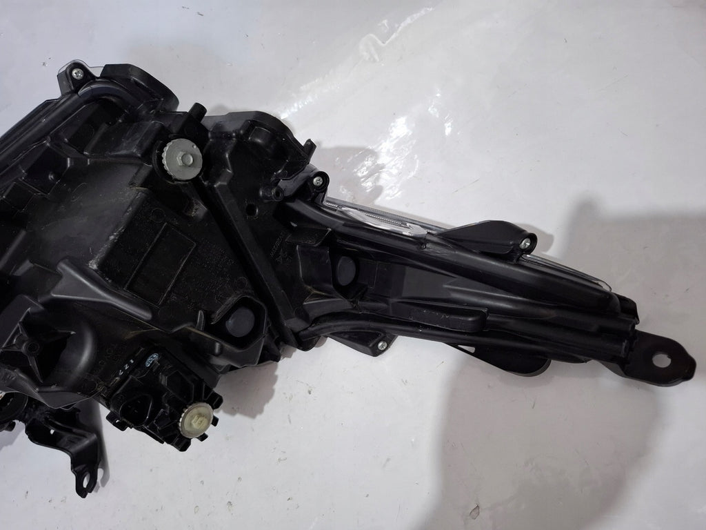 Frontscheinwerfer Toyota Corolla 81150-02T51-00 LED Rechts oder Links