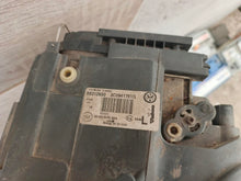 Laden Sie das Bild in den Galerie-Viewer, Frontscheinwerfer VW Passat 3C0941751G Xenon Links Scheinwerfer Headlight SCH3231393773fk