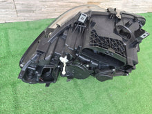 Laden Sie das Bild in den Galerie-Viewer, Frontscheinwerfer BMW 5 F11 F10 7352482-08 LED Rechts Scheinwerfer Headlight SCH5742812871xn