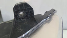 Laden Sie das Bild in den Galerie-Viewer, Frontscheinwerfer Daf 2188977 Links Scheinwerfer Headlight SCH2399021157ey