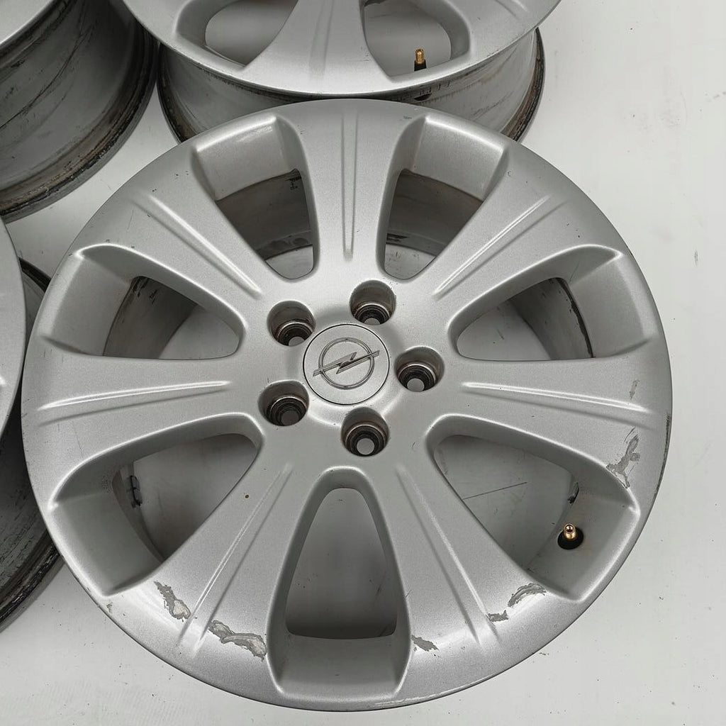 4x Alufelge 17 Zoll 7.0" 5x110 39ET Glanz Silber Opel Zafira Meriva Rim Wheel FEL4511736960rs