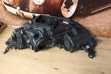 Laden Sie das Bild in den Galerie-Viewer, Frontscheinwerfer Ford Transit Custom PZ31-13E014 LED Rechts Headlight SCH6542811088kb