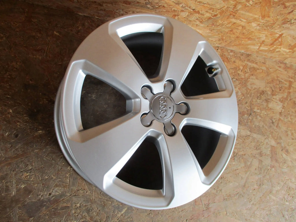 1x Alufelge 17 Zoll 6.5" 5x112 43ET 8V0601025AD Audi A3 Rim Wheel