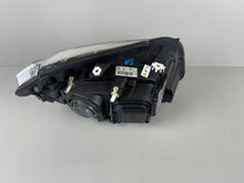 Laden Sie das Bild in den Galerie-Viewer, Frontscheinwerfer BMW X1 E84 7290239 729023907 Xenon Links Headlight SCH1198411637ru