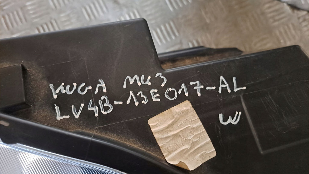 Frontscheinwerfer Ford Kuga LV4B-13E017-AL LED Ein Stück (Rechts oder Links) SCH2469780350gg