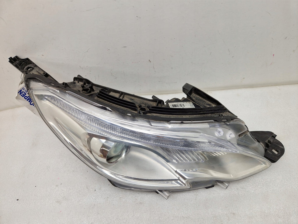 Frontscheinwerfer Peugeot 2008 9677810280 90015176 Rechts Scheinwerfer Headlight