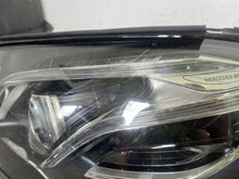 Laden Sie das Bild in den Galerie-Viewer, Frontscheinwerfer Mercedes-Benz W213 A2139067506 AJ16J77RJ1EX Links Headlight SCH1935050310re
