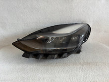 Laden Sie das Bild in den Galerie-Viewer, Frontscheinwerfer Tesla Model 3 1514952-00-D Full LED Links Headlight SCH2547287070hr