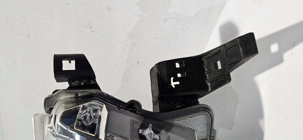 Frontscheinwerfer Toyota Hilux VIII LED Rechts Scheinwerfer Headlight SCH1983788450kr