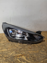 Laden Sie das Bild in den Galerie-Viewer, Frontscheinwerfer Ford Focus MX7B-13E014-CC LED Rechts Scheinwerfer Headlight