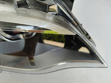 Laden Sie das Bild in den Galerie-Viewer, Frontscheinwerfer BMW 2 Coupe F22 F23 7304464-12 LED Rechts Headlight SCH4025646995rb