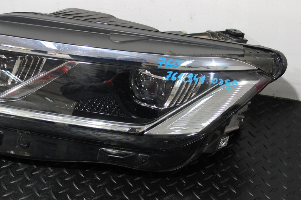 Frontscheinwerfer VW Touareg 761941035B 761941036B LED Ein Satz Headlight SCH7102179282vk