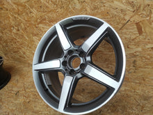 Laden Sie das Bild in den Galerie-Viewer, 1x Alufelge 18 Zoll 9.0&quot; 5x112 A1724012902 Mercedes-Benz Slk Amg Rim Wheel