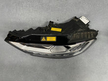Laden Sie das Bild in den Galerie-Viewer, Frontscheinwerfer Audi A8 D5 4N0941085 4N0941113 LED Links Headlight SCH9905013719is