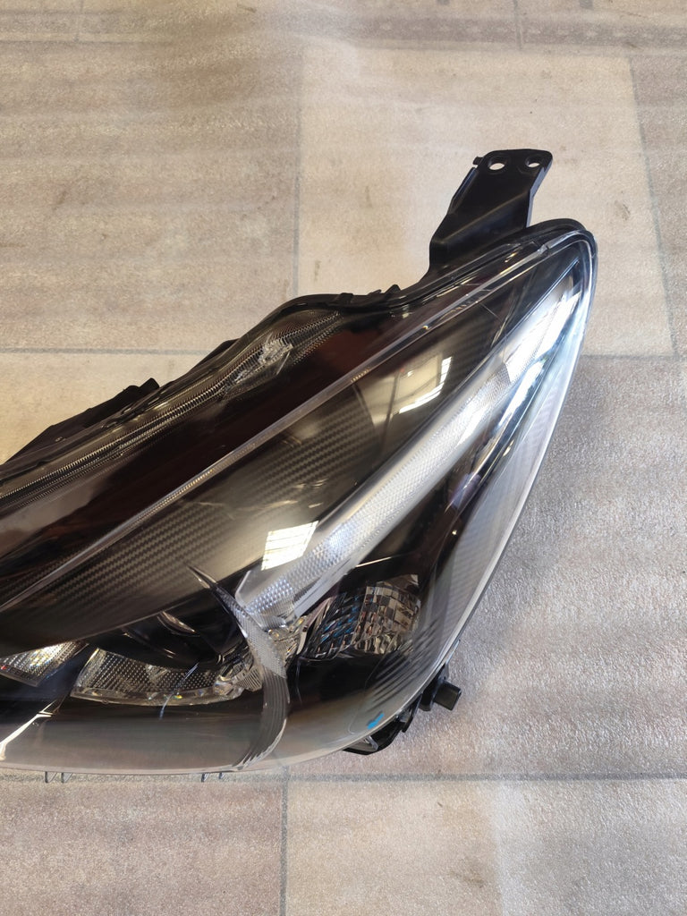 Frontscheinwerfer Mazda D09K-51040 Links Scheinwerfer Headlight SCH2693312611jz
