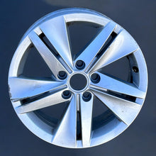 Laden Sie das Bild in den Galerie-Viewer, 1x Alufelge 16 Zoll 7.0&quot; 5x112 48ET Glanz Silber 5H0601025 Vw Rim Wheel