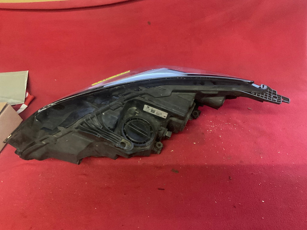 Frontscheinwerfer Opel Astra 39047199 Rechts Scheinwerfer Headlight SCH5035188810ey