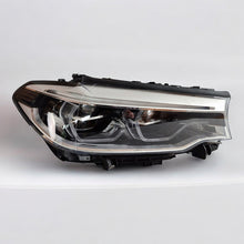 Laden Sie das Bild in den Galerie-Viewer, Frontscheinwerfer BMW 5 G31 G30 8499122-03 LED Rechts Scheinwerfer Headlight