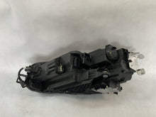 Laden Sie das Bild in den Galerie-Viewer, Frontscheinwerfer Skoda Superb I IV 3P1941016 Rechts Scheinwerfer Headlight SCH7122700073zw