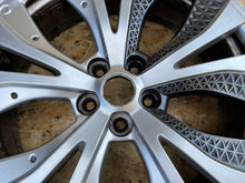 Load image into Gallery viewer, 1x Alufelge 19 Zoll 8.0" 5x114.3 408006686R Hyundai I Rim Wheel FEL5366286540dd