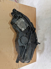 Laden Sie das Bild in den Galerie-Viewer, Frontscheinwerfer Audi A4 8W0941033D Links Scheinwerfer Headlight SCH9936345954mu