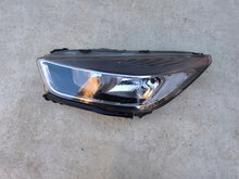 Laden Sie das Bild in den Galerie-Viewer, Frontscheinwerfer Ford Kuga GV41-13W030-AH Links Scheinwerfer Headlight SCH7161836255fn