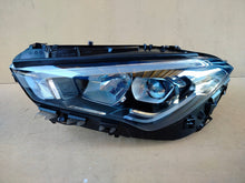 Laden Sie das Bild in den Galerie-Viewer, Frontscheinwerfer Mercedes-Benz Cla A1189062500 Full LED Links Headlight