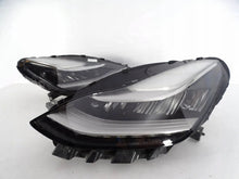 Laden Sie das Bild in den Galerie-Viewer, Frontscheinwerfer Tesla 3 1077375-00-7 Links Scheinwerfer Headlight