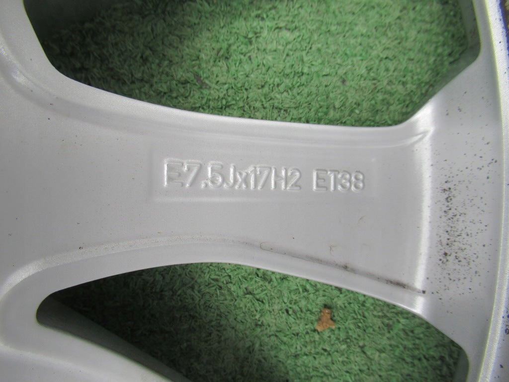1x Alufelge 17 Zoll 7.5" 5x112 38ET Glanz Silber 8W0601025L Audi A4 B9 Rim Wheel FEL3080018439df
