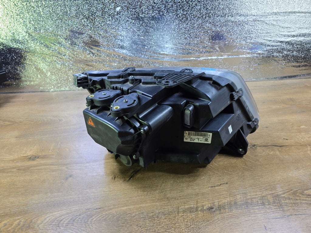Frontscheinwerfer VW Amarok 2H3941031 Links Scheinwerfer Headlight SCH8823801137al
