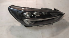 Laden Sie das Bild in den Galerie-Viewer, Frontscheinwerfer Ford Focus JX7B-13B626-AG LED Rechts Scheinwerfer Headlight