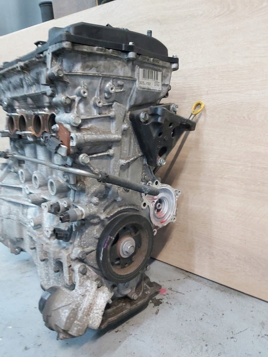 Motor Toyota Corolla 2ZR 1.8 2015 Hybrid Engine Unkomplett MOT2822724754mt