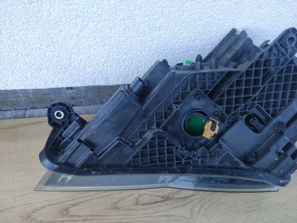 Frontscheinwerfer Skoda Superb III 3V1941016B Xenon Rechts Headlight SCH9178899937pb