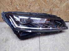 Laden Sie das Bild in den Galerie-Viewer, Frontscheinwerfer Skoda Superb III 3V1941016D Full LED Rechts Headlight SCH1591769319op