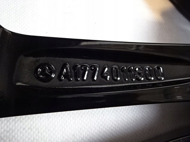 4x Alufelge 18 Zoll 7.5" 5x112 49ET Glanz Schwarz A1774011300 Mercedes-Benz W177