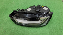 Load image into Gallery viewer, Frontscheinwerfer Audi A4 B8 8K0941 Xenon Links Scheinwerfer Headlight