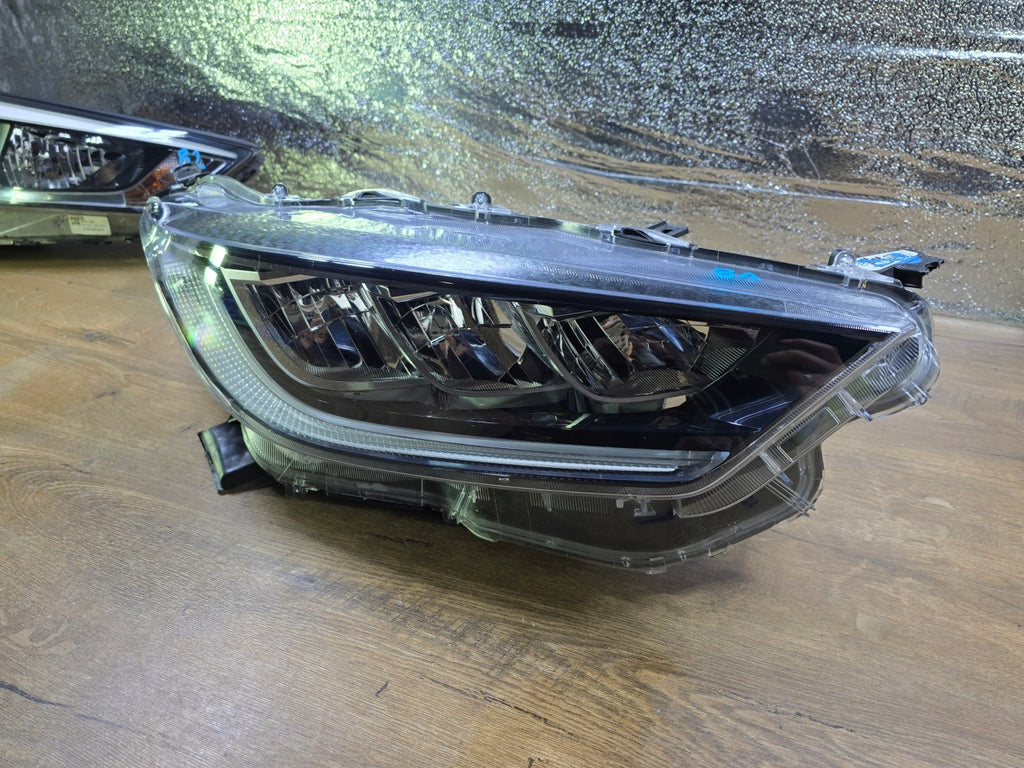 Frontscheinwerfer Toyota IV Yaris K0-8EU Rechts Scheinwerfer Headlight SCH7086128619jz