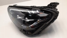 Laden Sie das Bild in den Galerie-Viewer, Frontscheinwerfer Mercedes-Benz A2139064510 Full LED Links Headlight