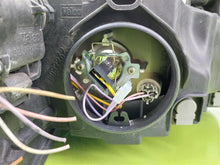 Laden Sie das Bild in den Galerie-Viewer, Frontscheinwerfer Renault Fl Laguna II 8200354740 Links Scheinwerfer Headlight SCH8331659095em