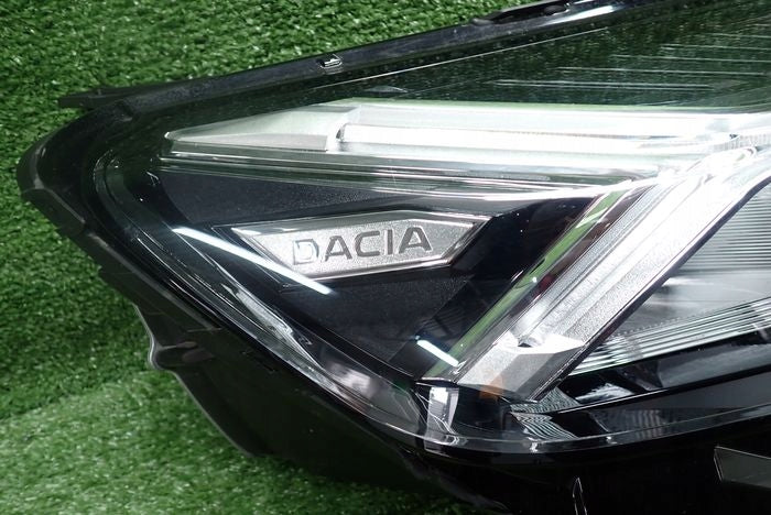 Frontscheinwerfer Dacia Sandero III Logan Jogger 260101940R Rechts Headlight SCH8646522555uy