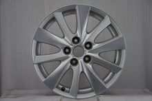 Laden Sie das Bild in den Galerie-Viewer, 1x Alufelge 17 Zoll 7.0" 5x114.3 50ET Glanz Silber 9965617070 Mazda Rim Wheel FEL1036631927dw