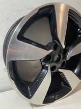 Load image into Gallery viewer, 1x Alufelge 18 Zoll 7.0" 5x114.3 40ET Glanz Schwarz N64801 Nissan Qashqai I FEL3176265526hr